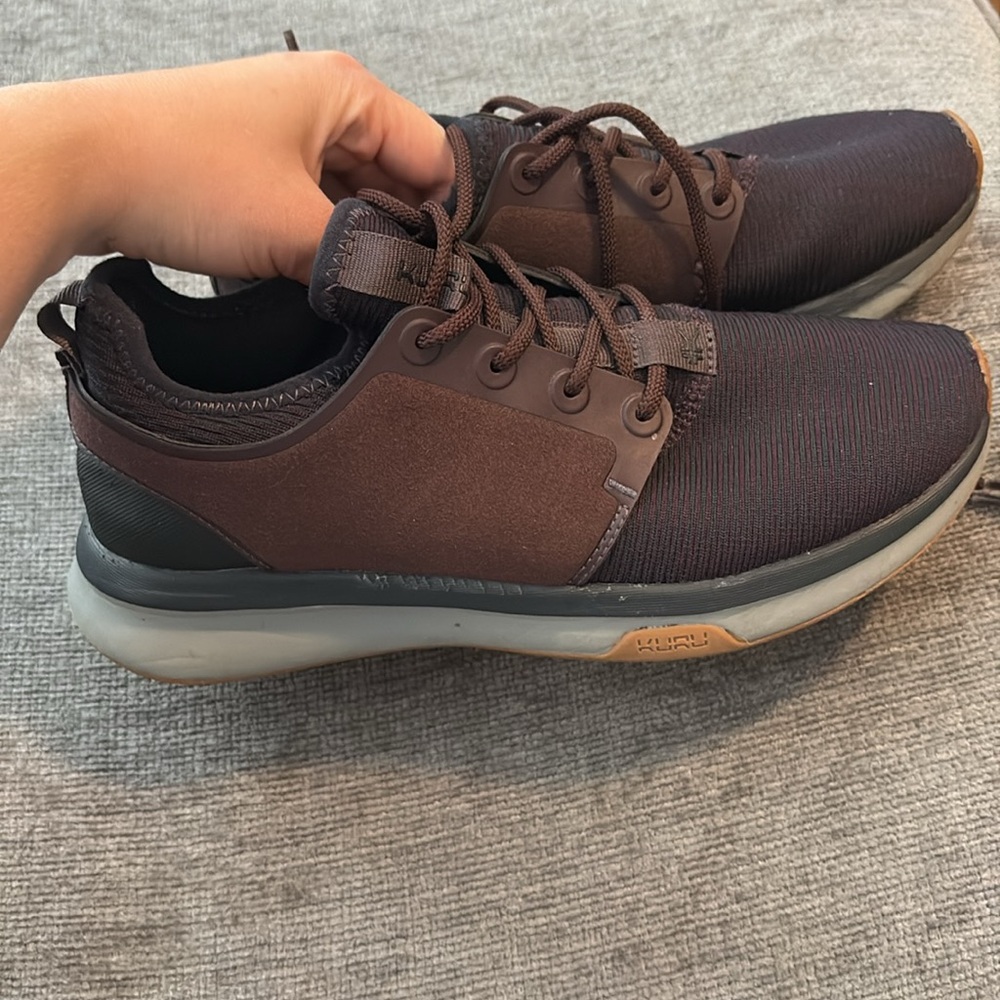 Kuru Maroon - image 4